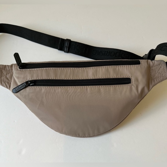 LeSportSac Carlin Belt Bag in Linen | New With Tags - Picture 3 of 5